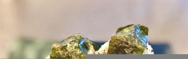 O4. Onigiri